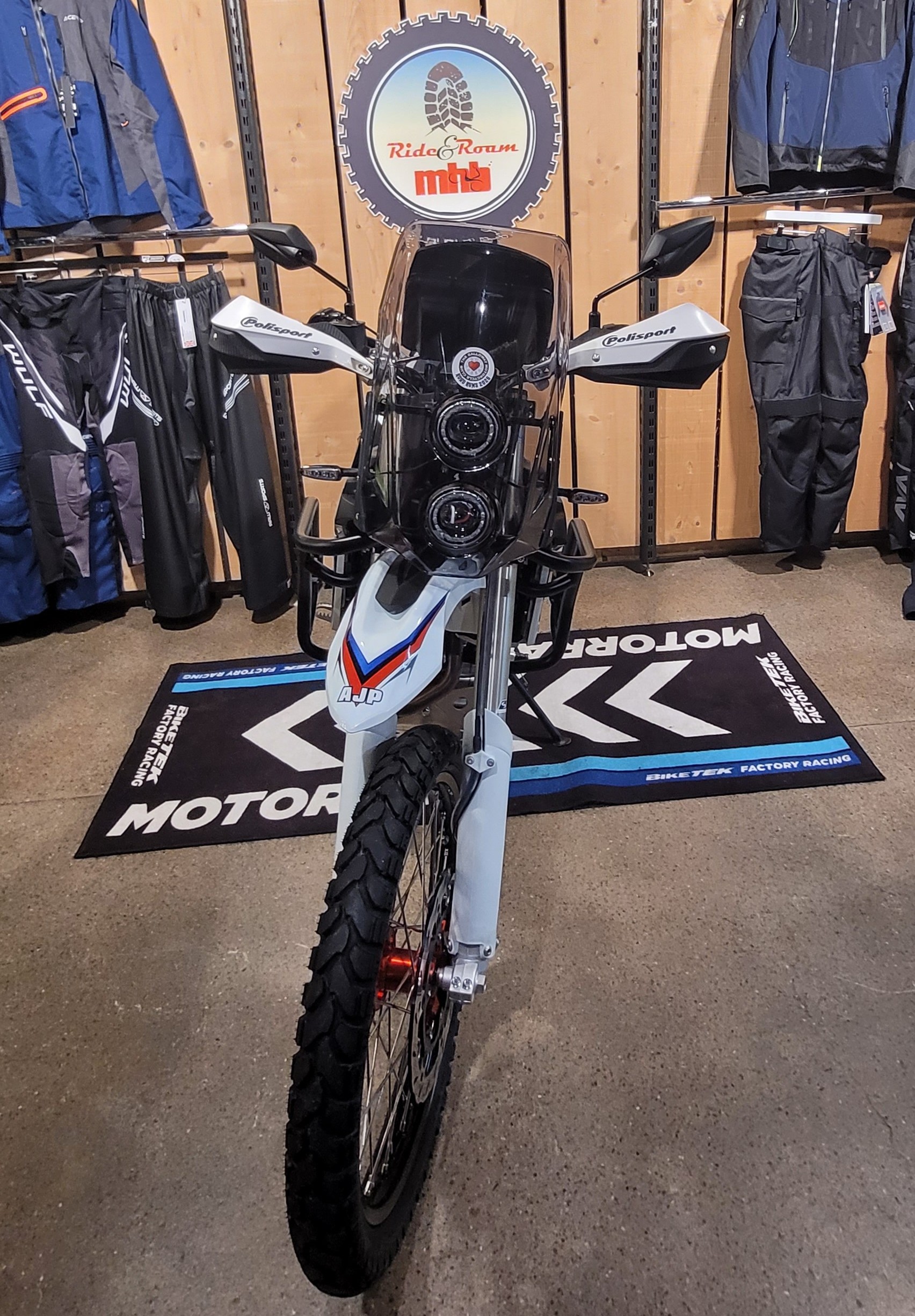 2025 AJP PR7