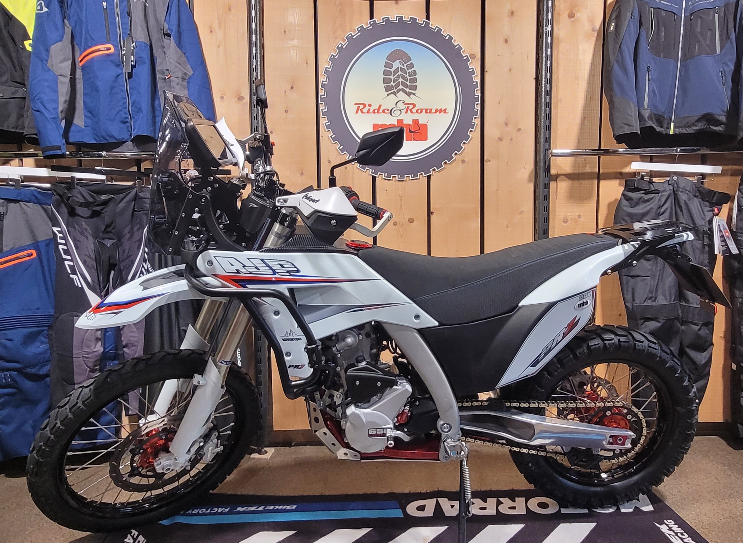 2025 AJP PR7